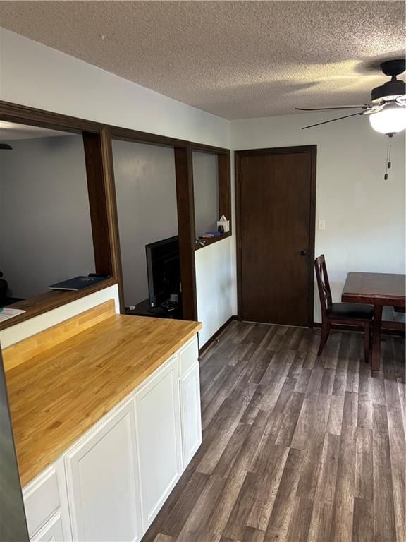 1015 S Elm Street — photo 10