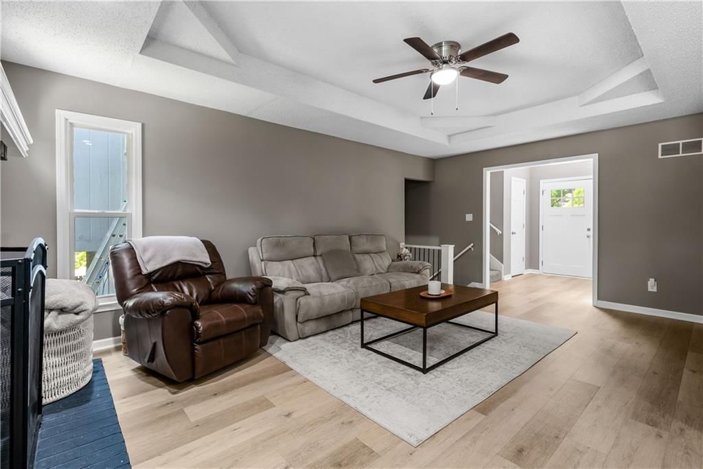 1728 SE 7Th Terrace — photo 5