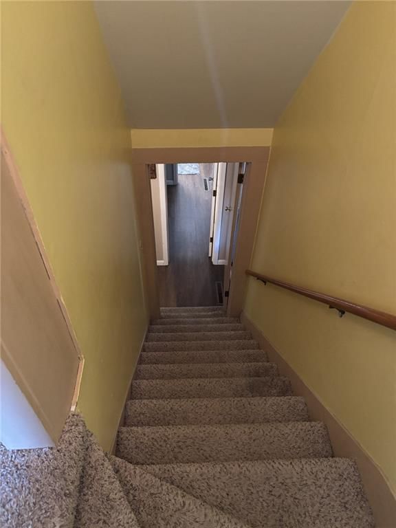 611 W Main Street — photo 34