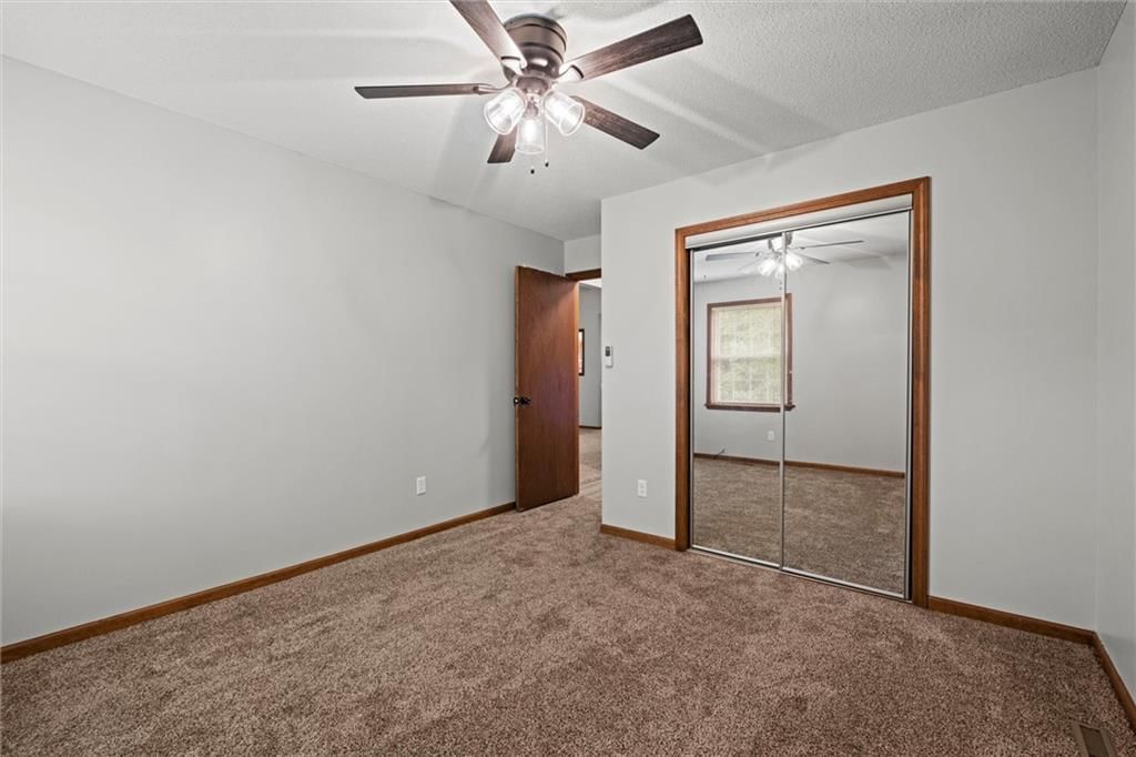 1830 S WHITNEY Drive — photo 12