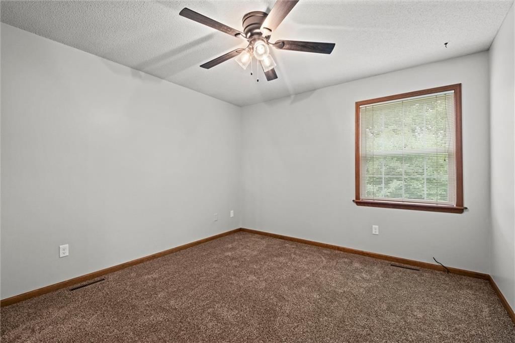 1830 S WHITNEY Drive — photo 13