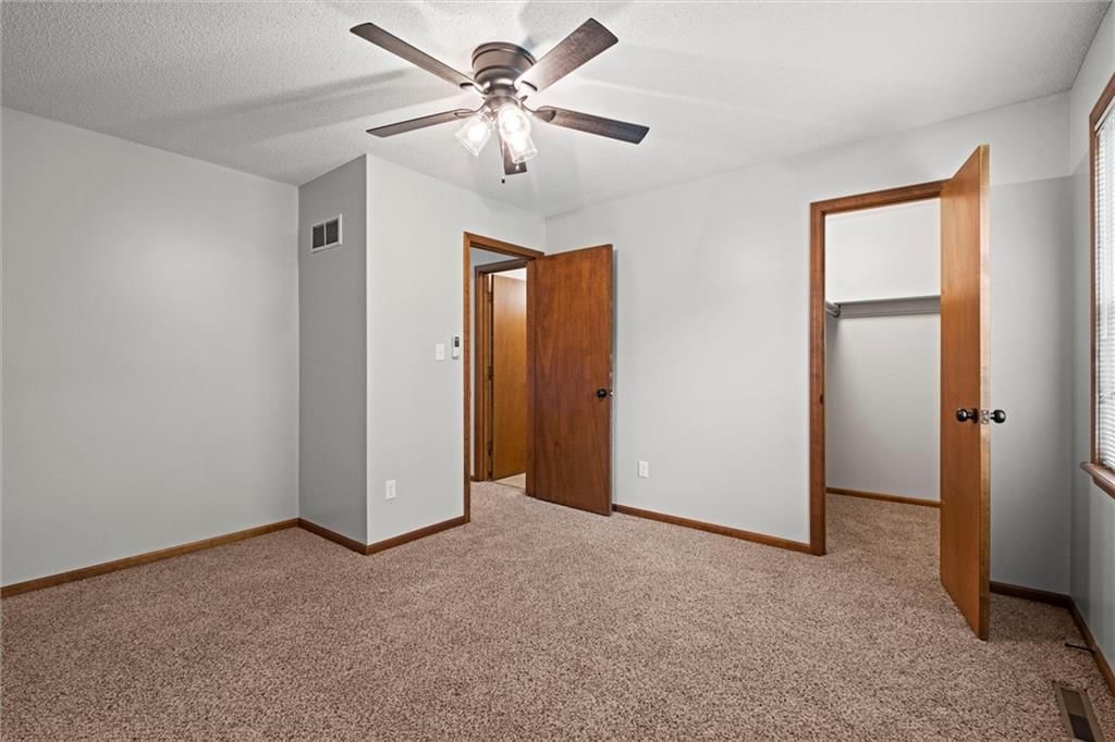1830 S WHITNEY Drive — photo 14