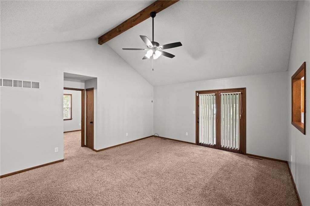 1830 S WHITNEY Drive — photo 8