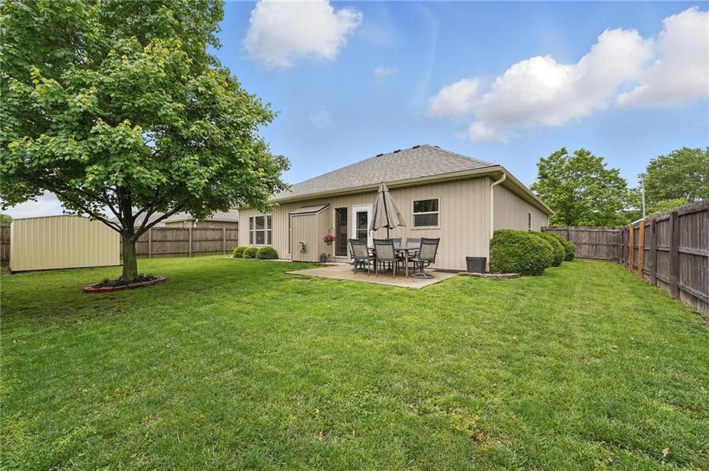 113 NW Michael Drive — photo 34