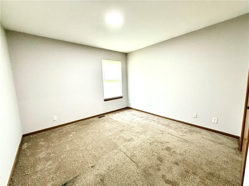 11909 E 85th Street — photo 16
