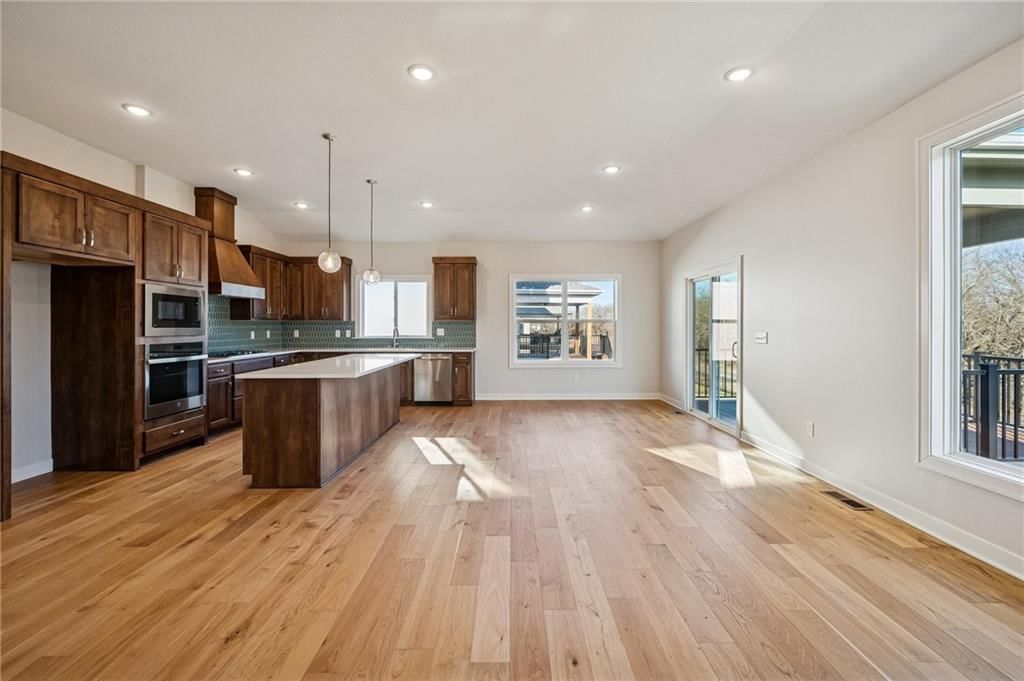 901 Reed Drive — photo 4