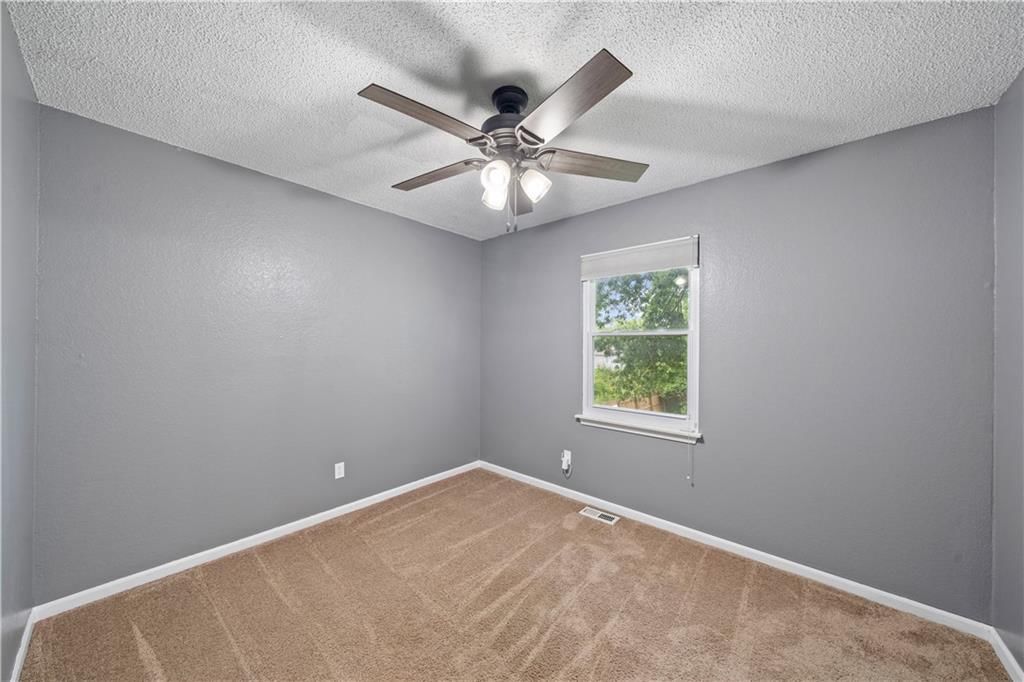 17509 MONTGALL Drive — photo 17