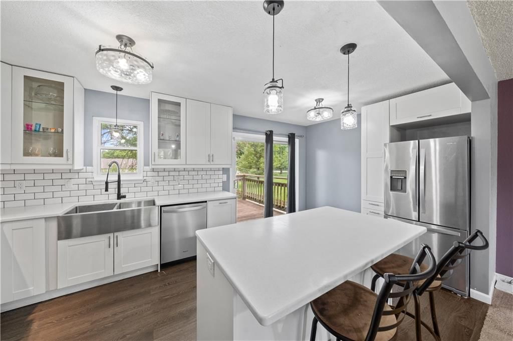 17509 MONTGALL Drive — photo 10