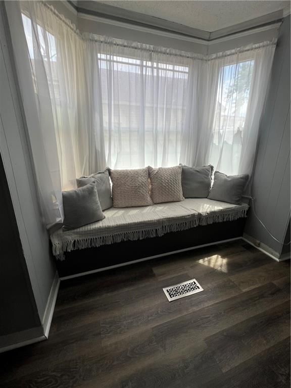 1407 Commercial Street — photo 10