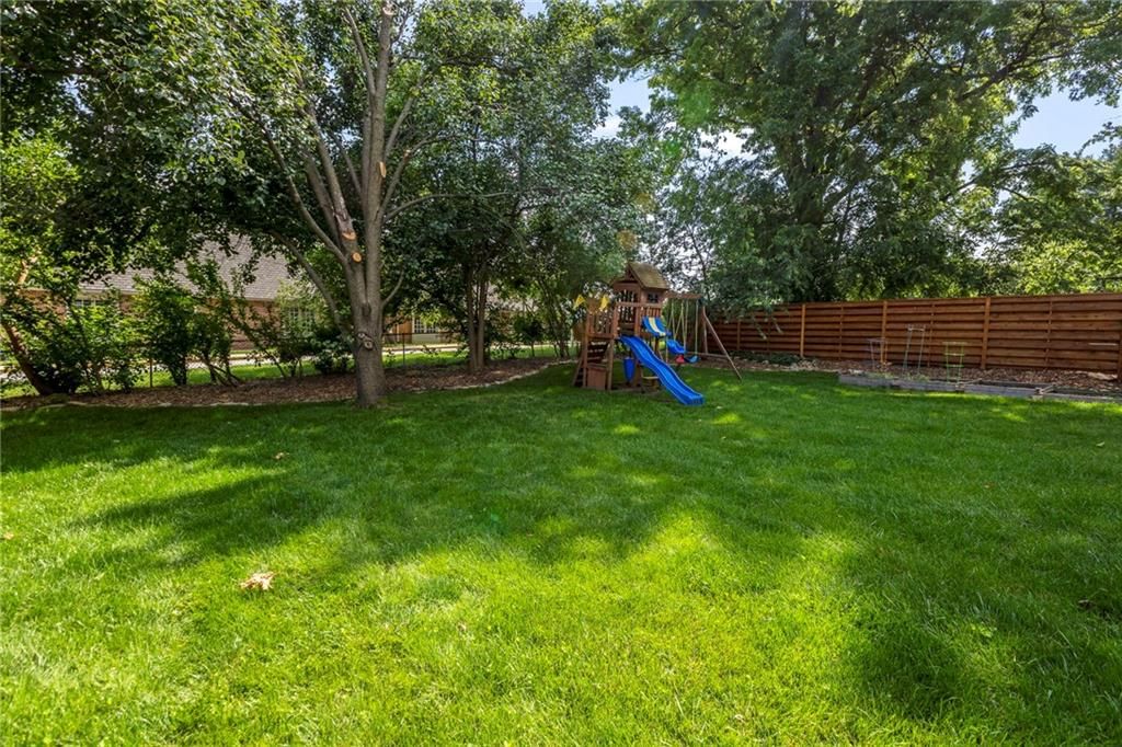 5523 W 92nd Place — photo 28