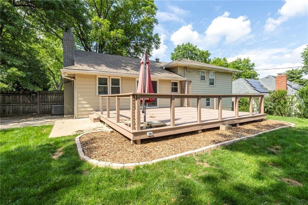 5523 W 92nd Place — photo 29