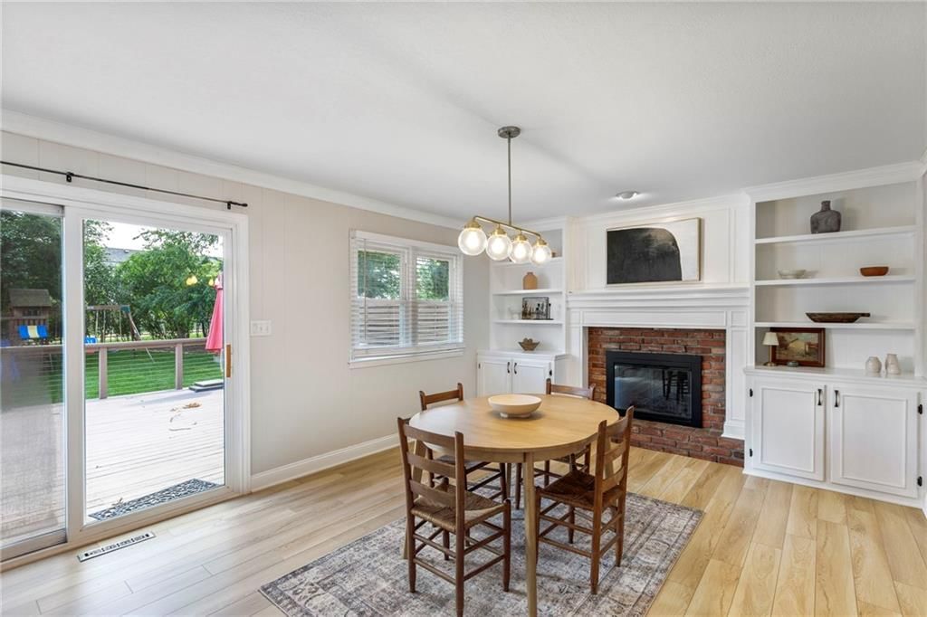 5523 W 92nd Place — photo 8