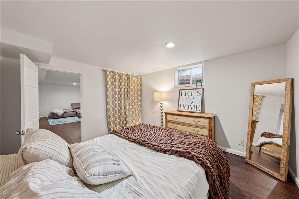2912 W 75th Street — photo 18