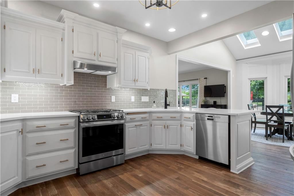 15618 Meadowbrook Court — photo 23