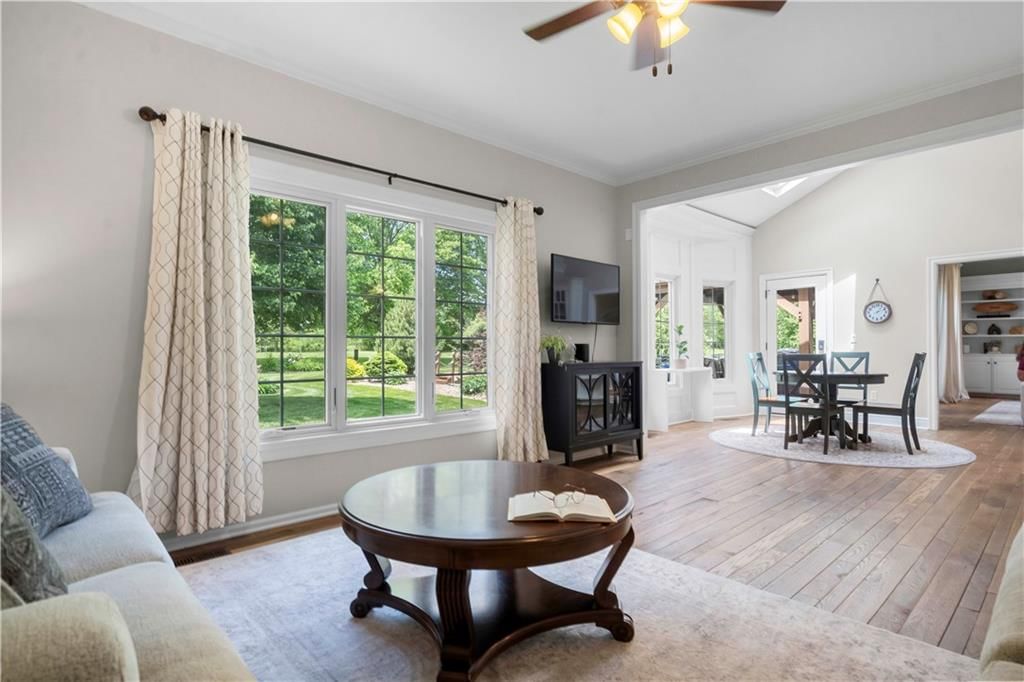 15618 Meadowbrook Court — photo 28