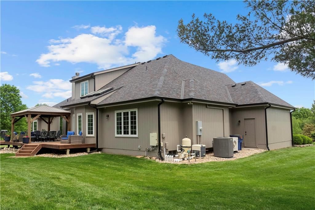 15618 Meadowbrook Court — photo 66