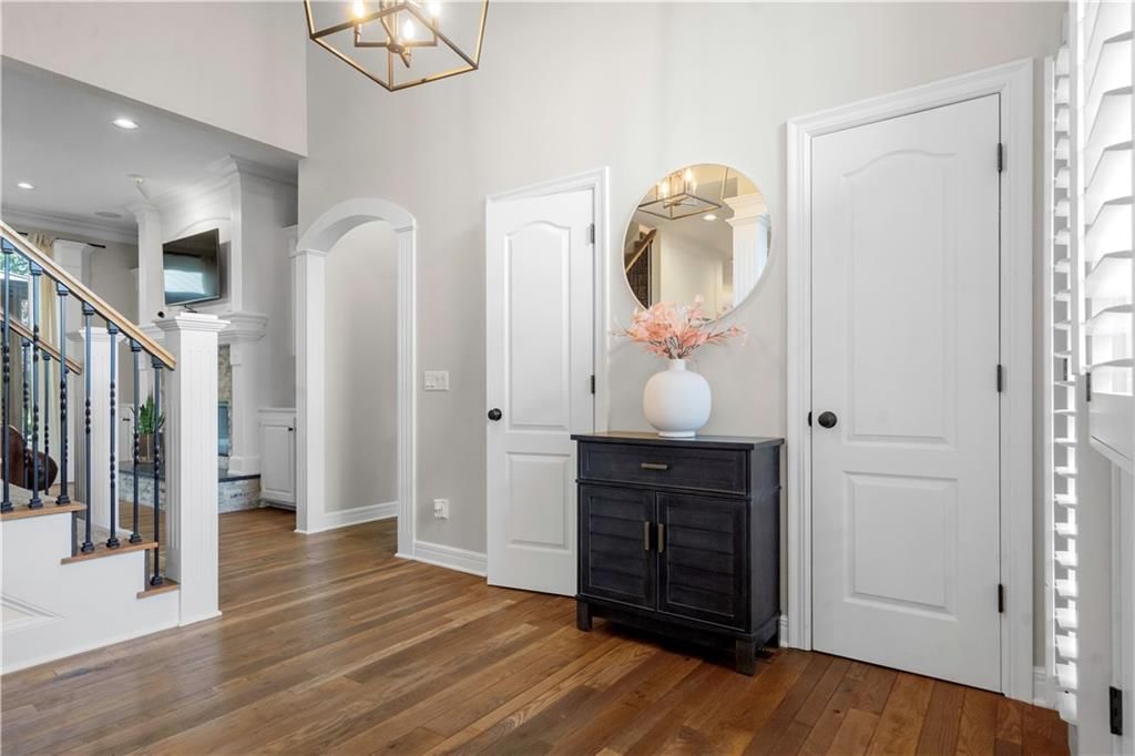 15618 Meadowbrook Court — photo 9