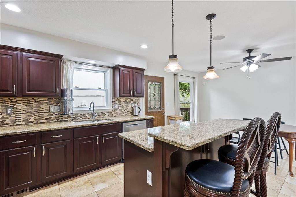14401 Craig Avenue — photo 11