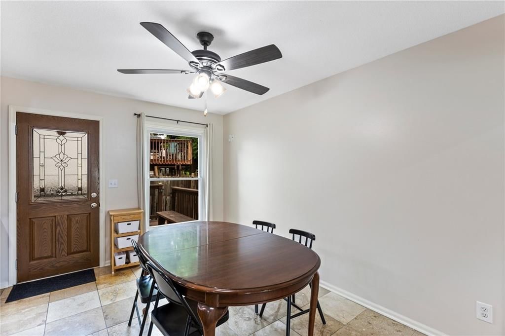 14401 Craig Avenue — photo 14