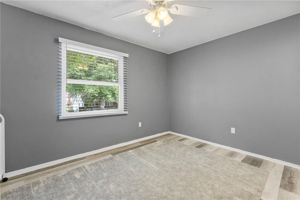 1601 E Haven Lane — photo 18