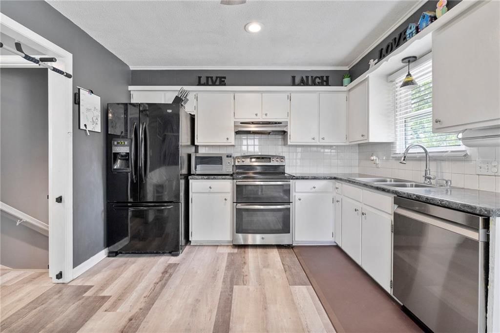 1601 E Haven Lane — photo 10