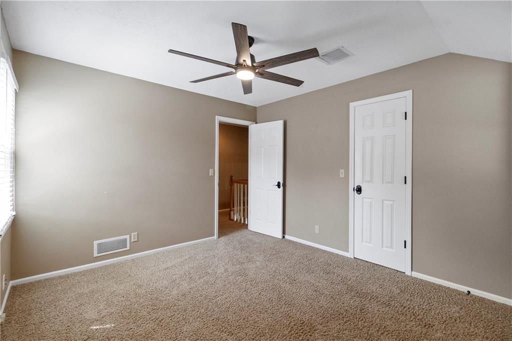 11207 W 109th Street — photo 22