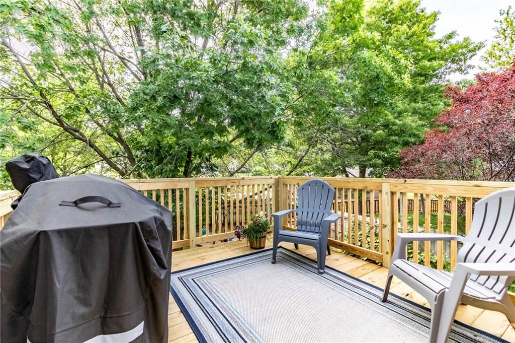 816 Hazelwood Court — photo 11