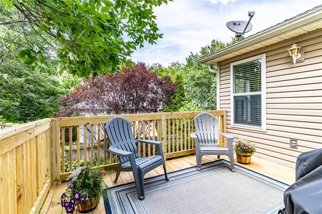 816 Hazelwood Court — photo 12