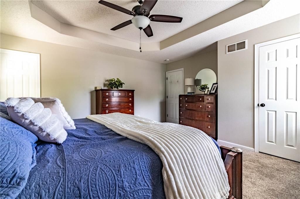 816 Hazelwood Court — photo 25