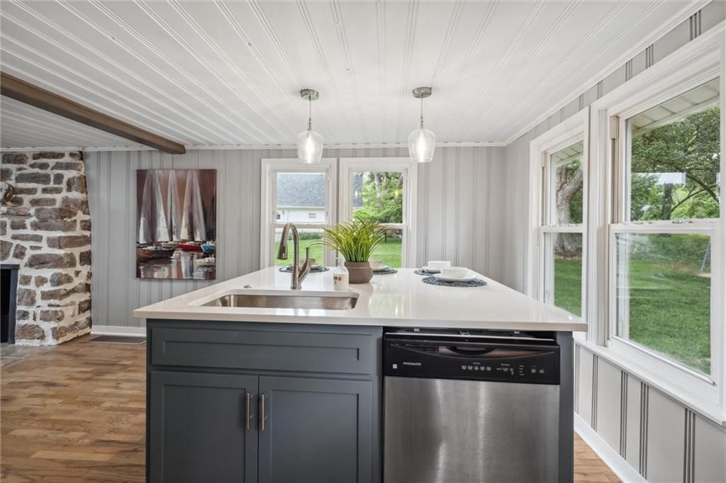50 Emerald Shore Drive — photo 13