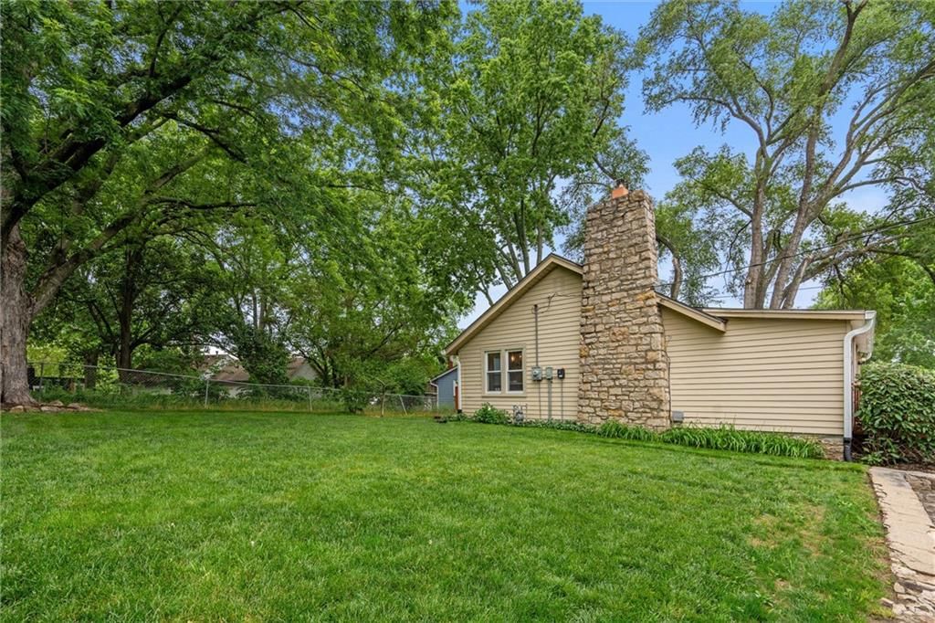 50 Emerald Shore Drive — photo 34