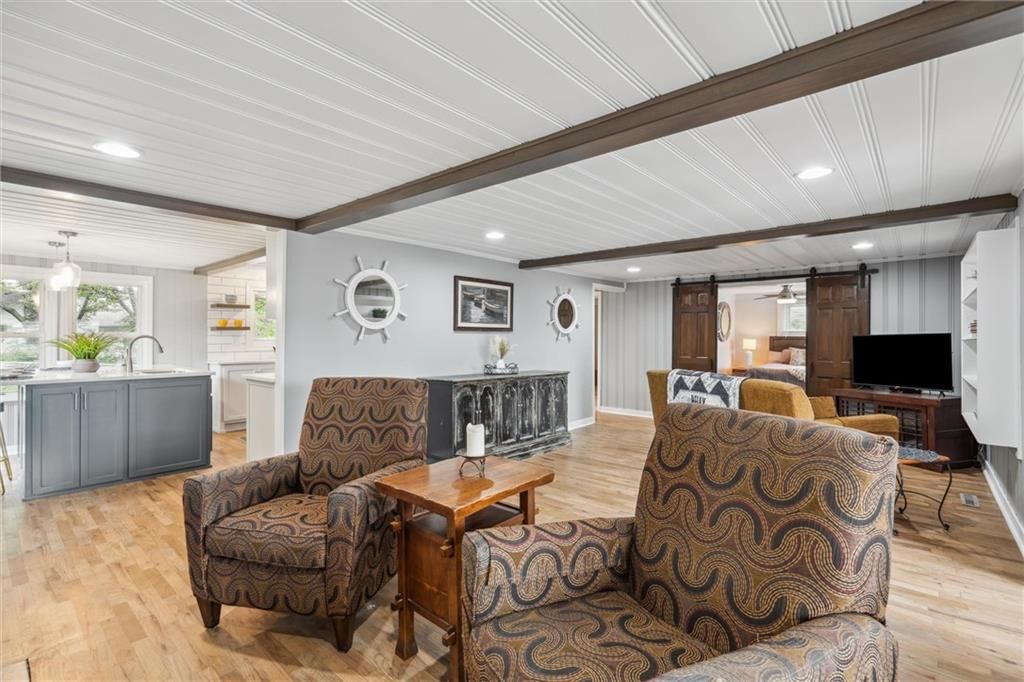 50 Emerald Shore Drive — photo 9