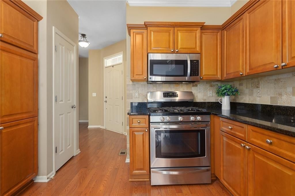9874 Nieman Place — photo 11