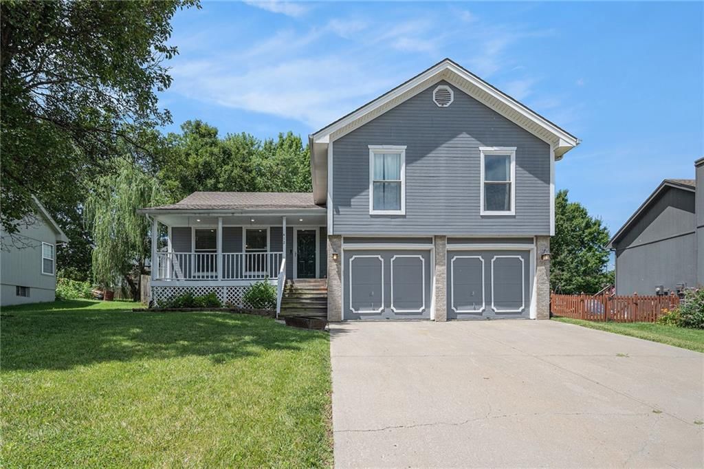412 Fletcher Drive — photo 3