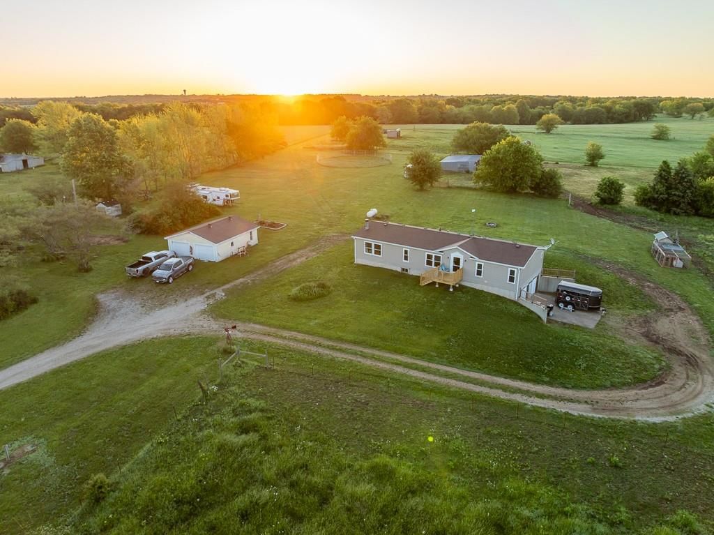 31607 Beaver Creek Road — photo 13