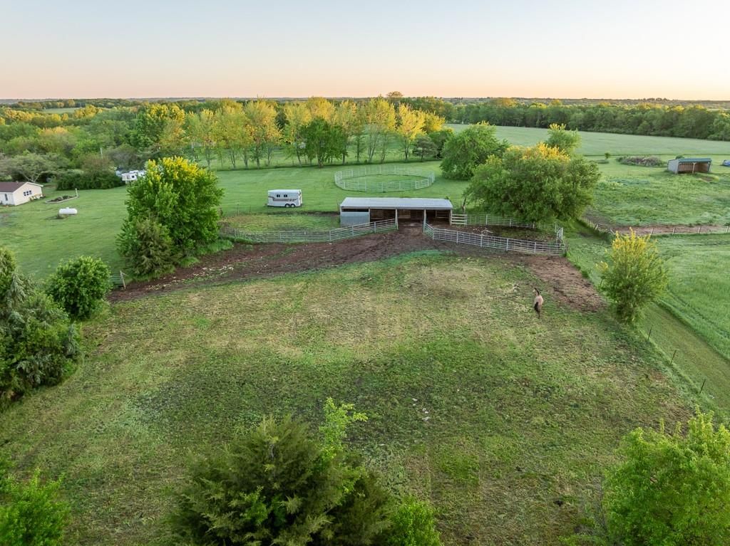 31607 Beaver Creek Road — photo 18