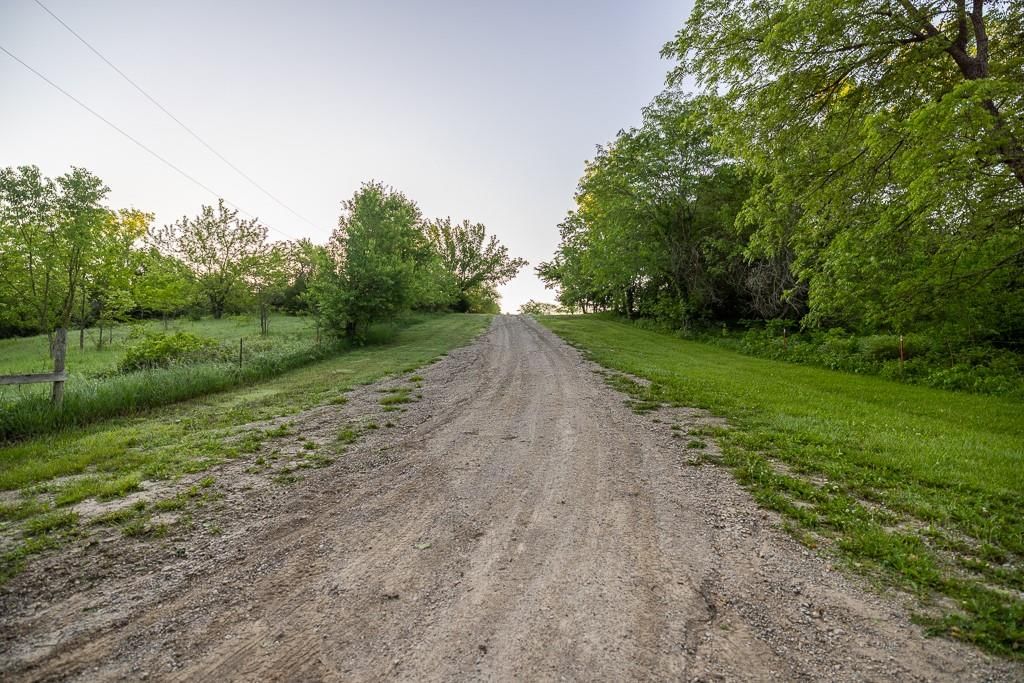 31607 Beaver Creek Road — photo 49