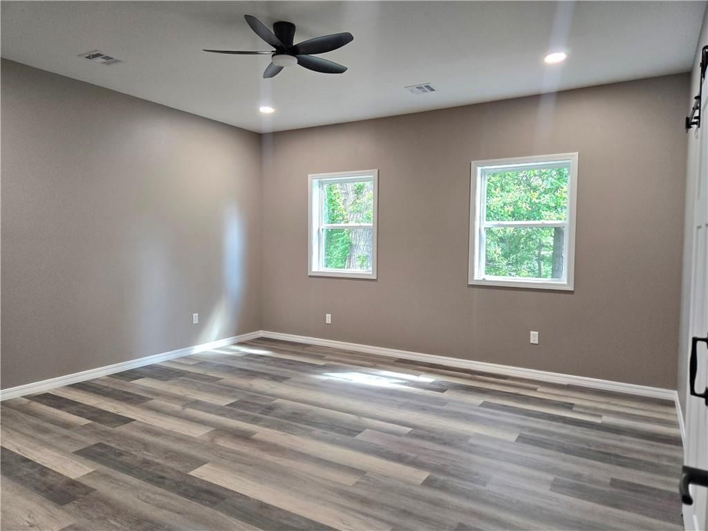 1101 Lakewood Drive — photo 15
