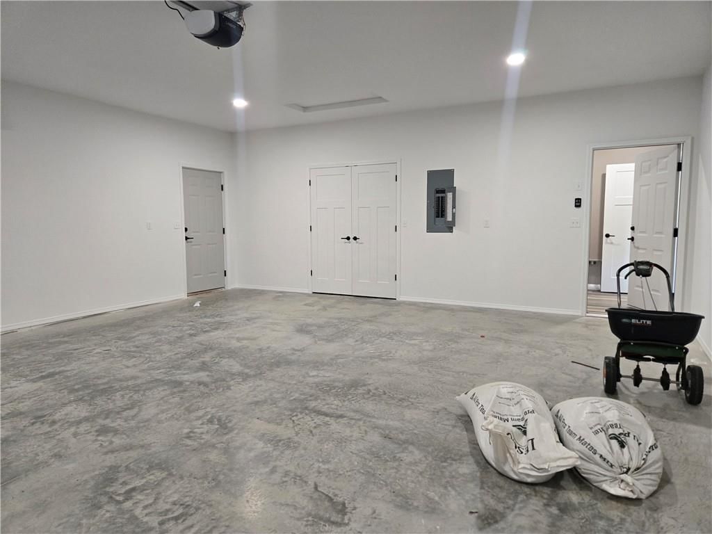 1101 Lakewood Drive — photo 21