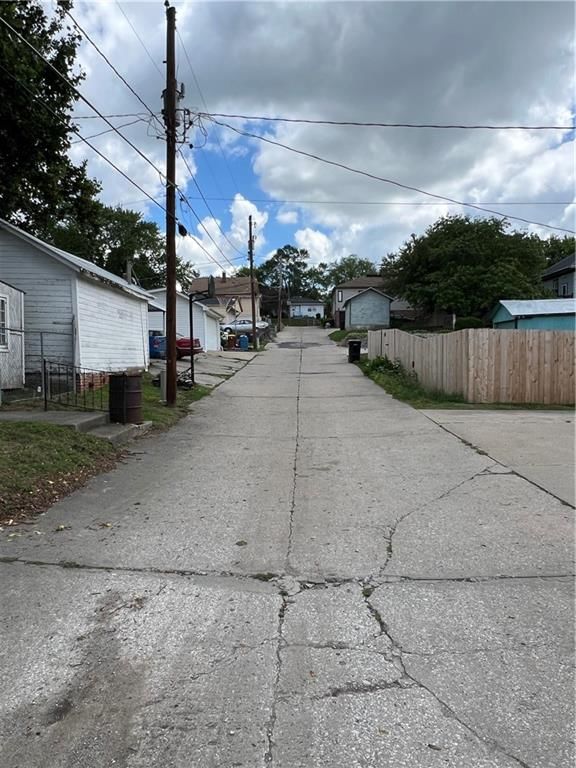 3014 Angelique Street — photo 32