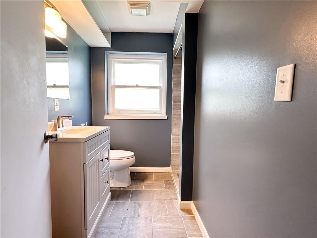 609 N Broadway Street — photo 18