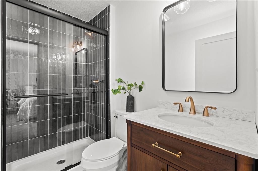 2501 NW Kingsridge Drive — photo 18