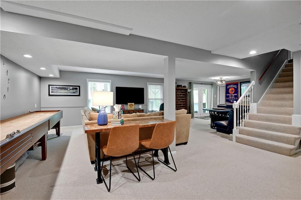 8203 Parkhill Circle — photo 33