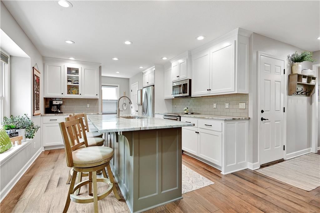 8203 Parkhill Circle — photo 8