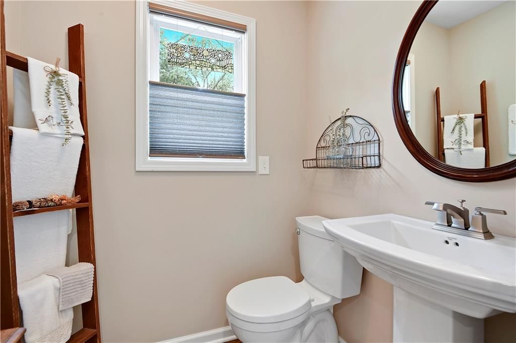 8203 Parkhill Circle — photo 10