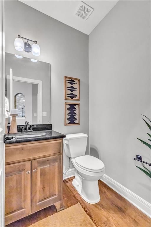 1718 NE Chapel Woods Drive — photo 15