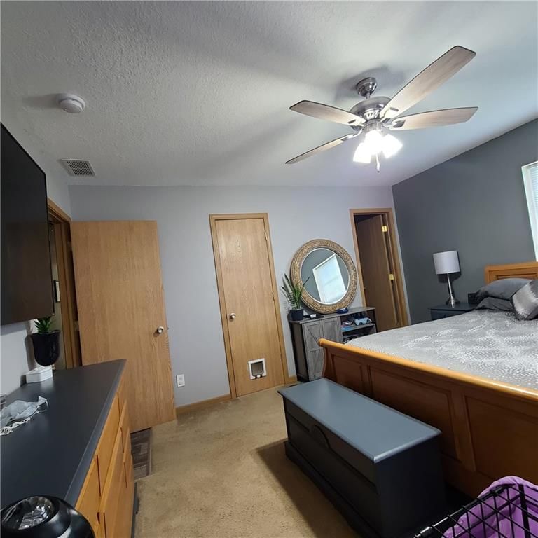 1525 DUNCAN Street — photo 9