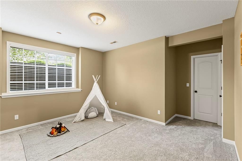 16904 S Bradley Drive — photo 18