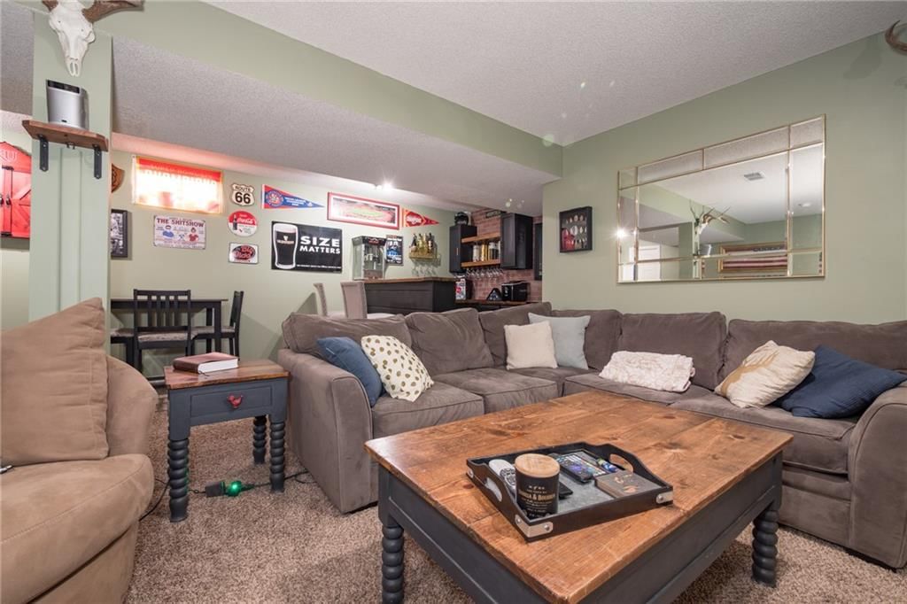 8601 England Street — photo 44