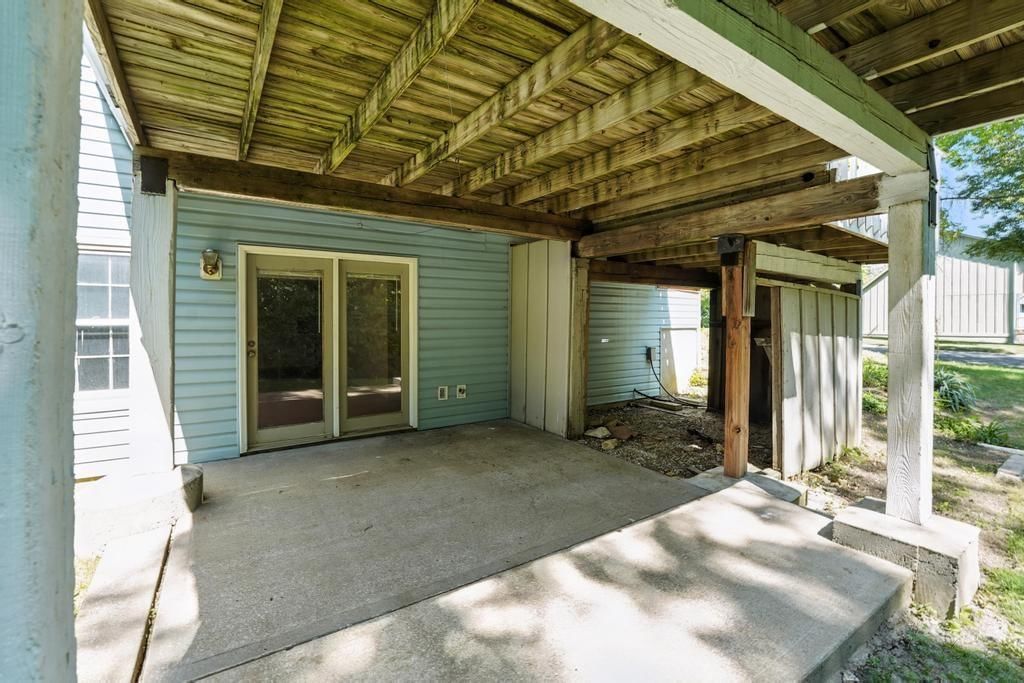 8025 Woodstone Street — photo 41